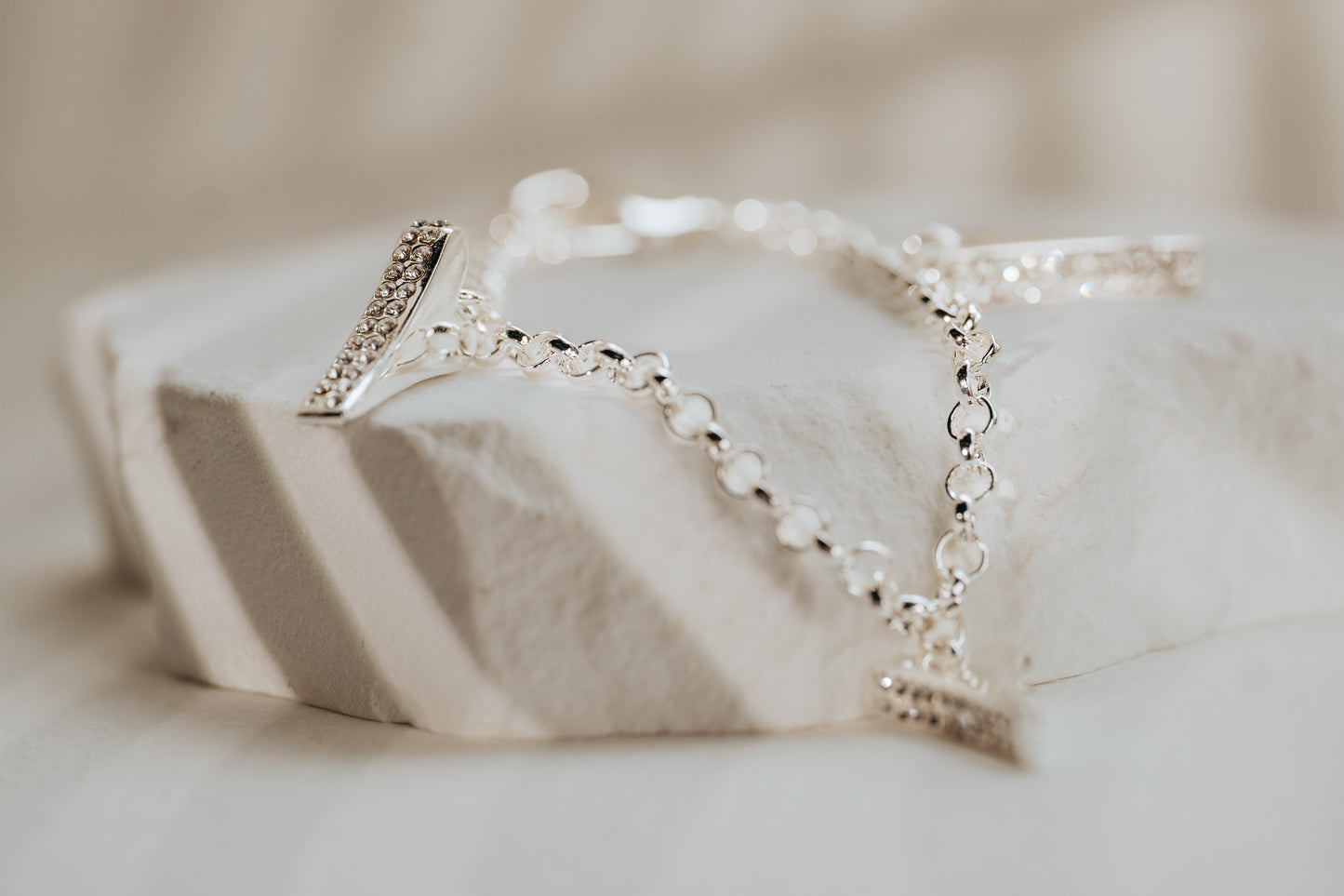 SILVER DIAMANTE HEARTS BRACELET*