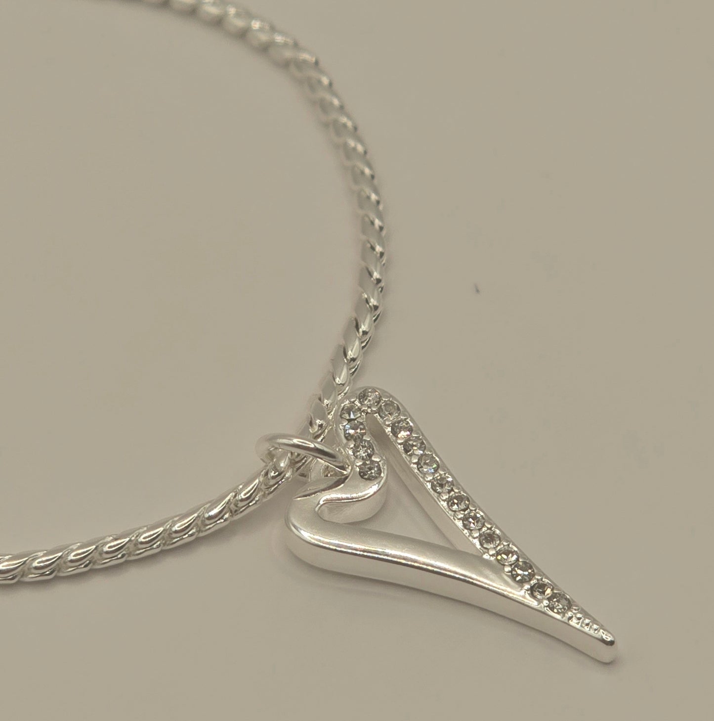 Silver Hollow heart 1/2 Plain, 1/2 Diamante Bracelet*