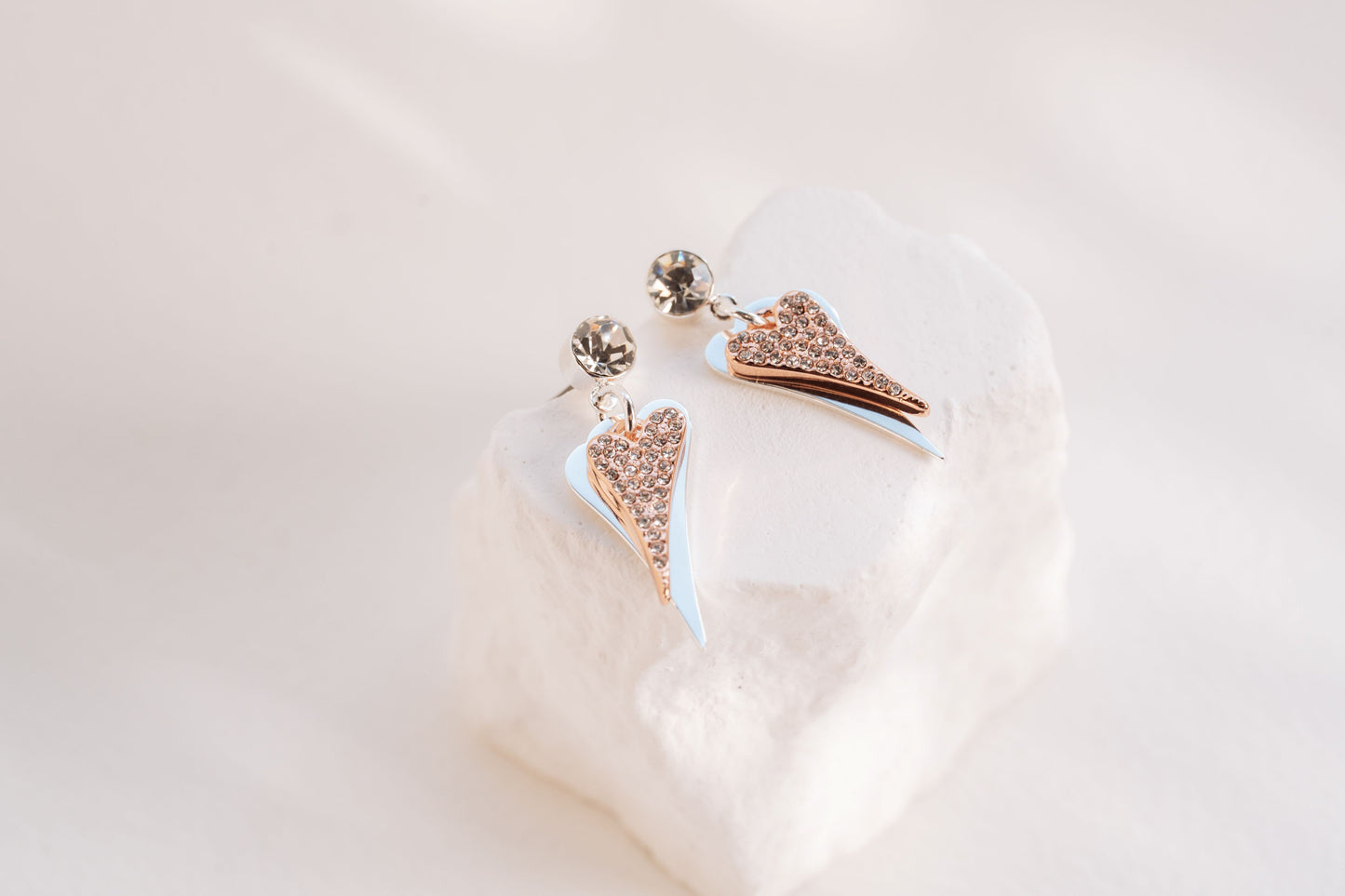SILVER/ROSE GOLD HEARTS EARRINGS*