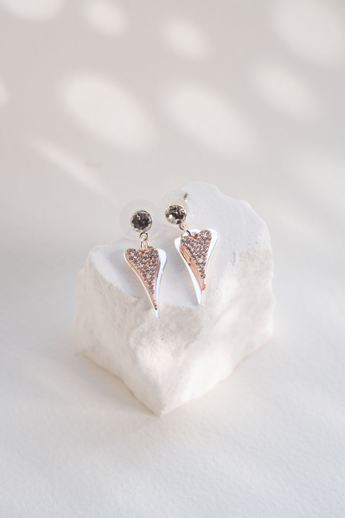 SILVER/ROSE GOLD HEARTS EARRINGS*