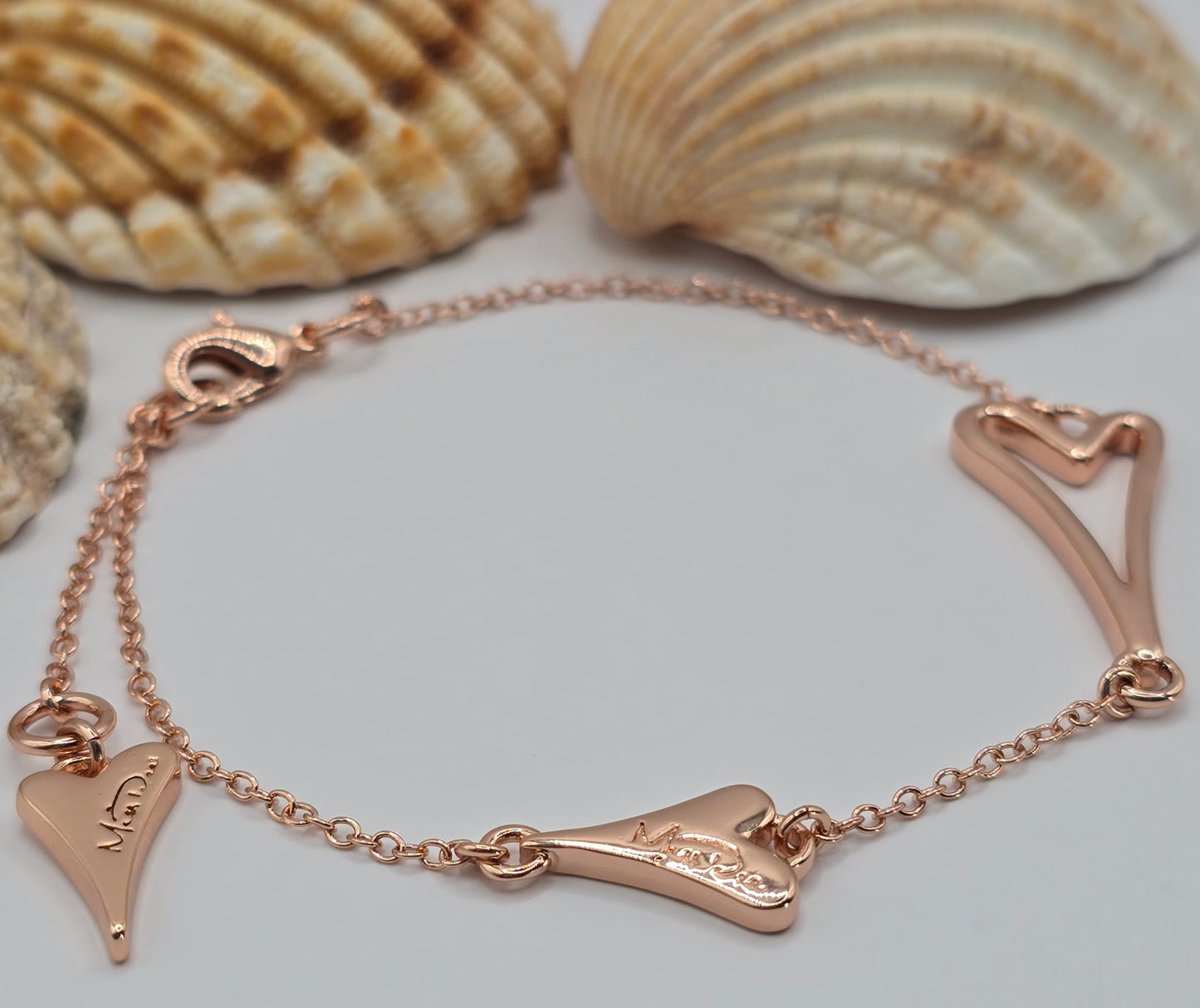 ROSE GOLD HOLLOW HEART BRACELET *