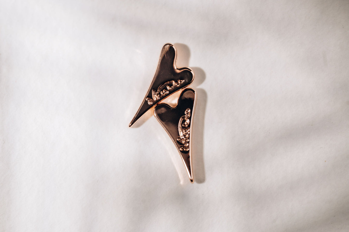 ROSE GOLD SOLID HEART STUDS EARRINGS*