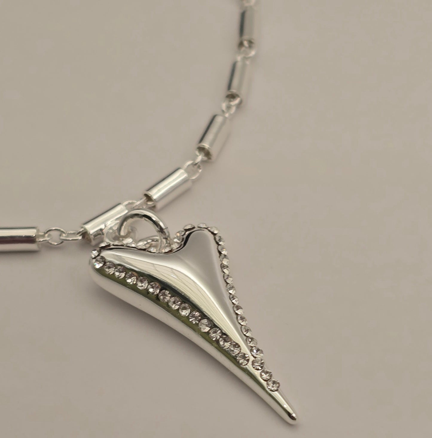 SILVER DIAMANTE HEART BRACELET*