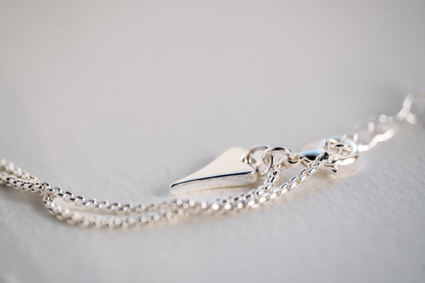 SILVER DOUBLE HEART BRACELET *