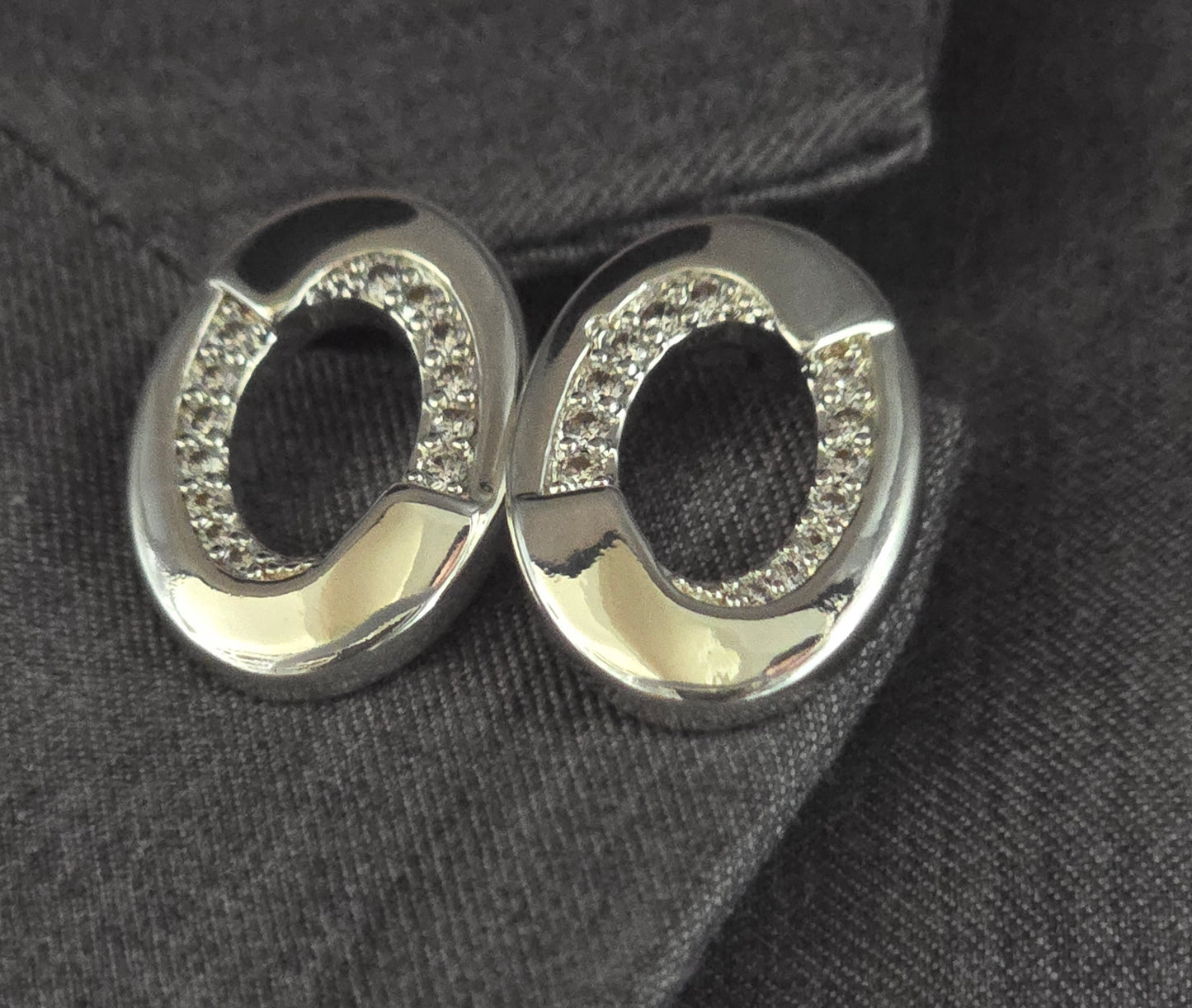 SILVER EARRINGS*