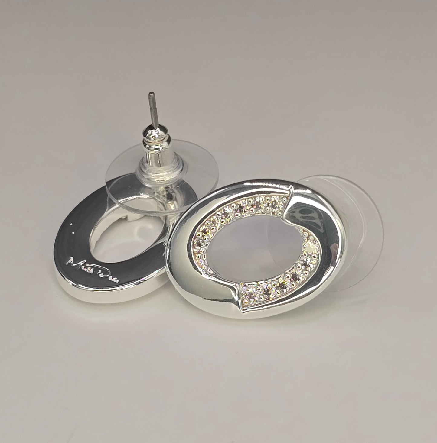 SILVER EARRINGS*