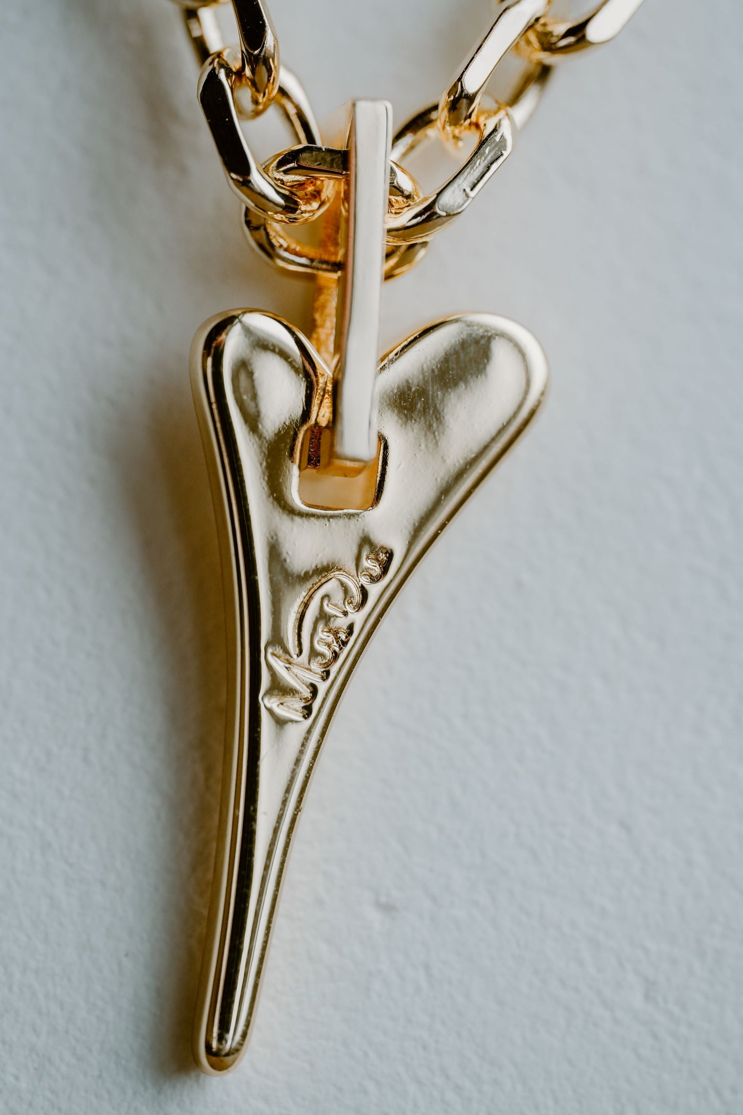 YELLOW GOLD SOLID HEART NECKLACE *