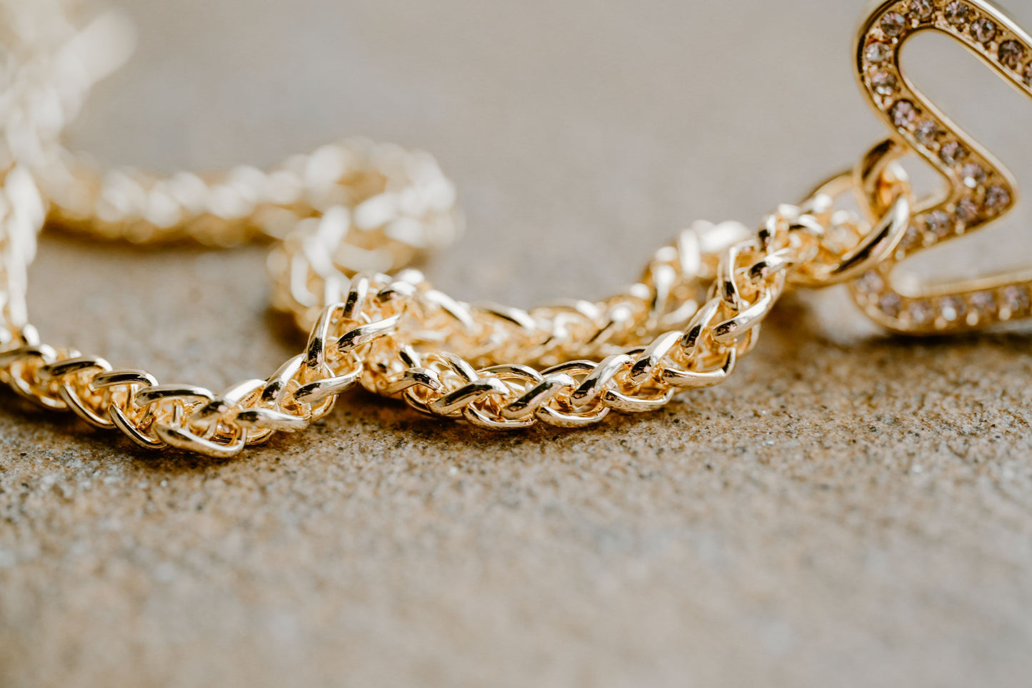 YELLOW GOLD LONG 70CM NECKLACE *