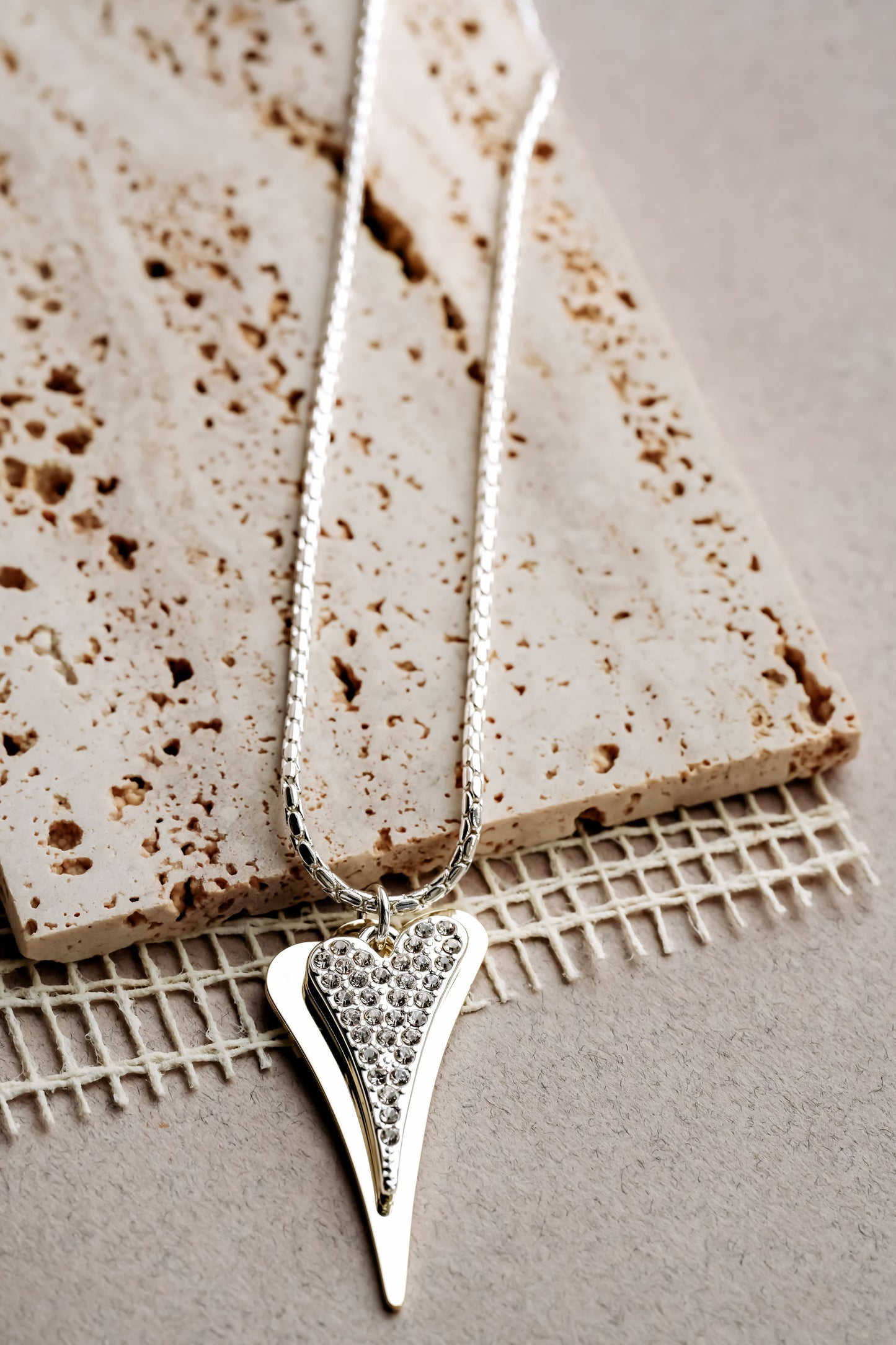 NEW!!!! YELLOW/SILVER GOLD NECKLACE *