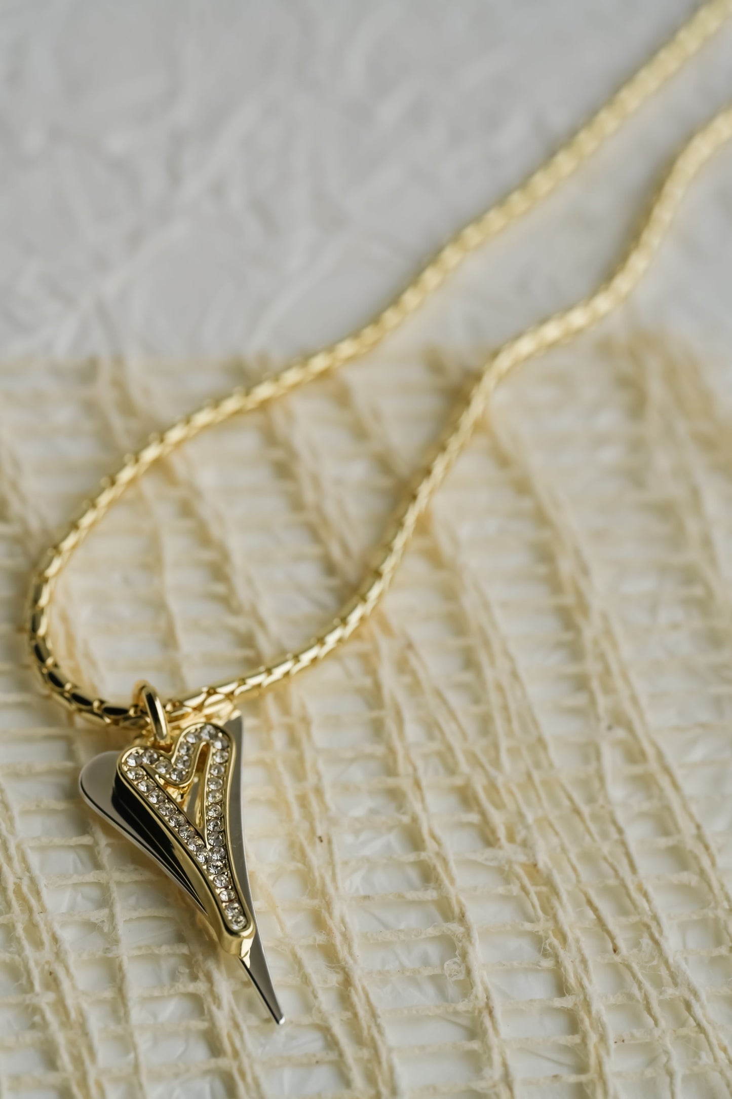 NEW!!!! YELLOW GOLD DOUBLE HEART NECKLACE *