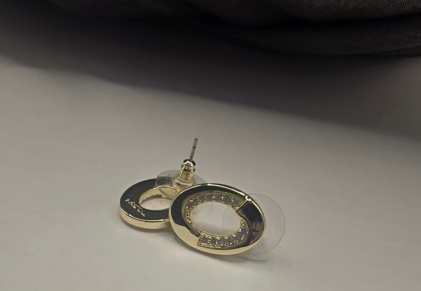 YELLOW GOLD EARRINGS*