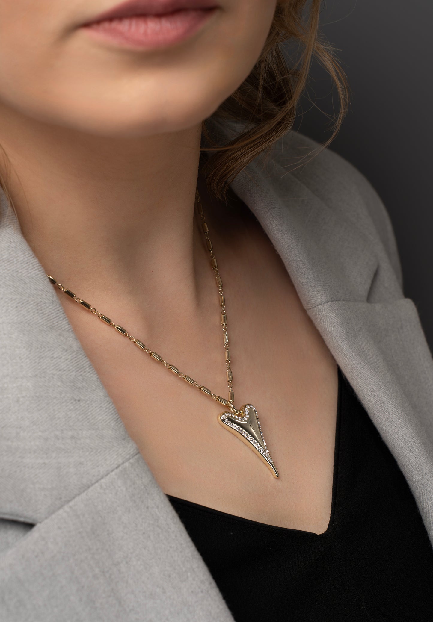 YELLOW GOLD DIAMANTE HEART NECKLACE*