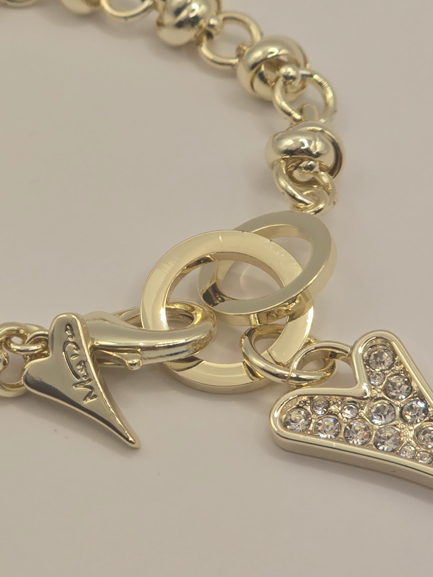 YELLOW GOLD DIAMANTE HEART BRACELET*