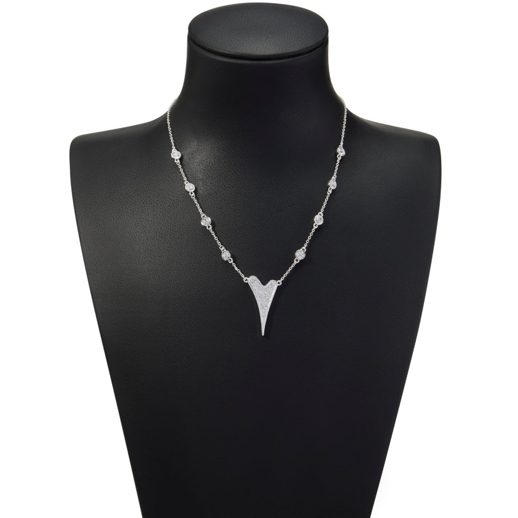 SILVER DIAMANTE HEART NECKLACE*
