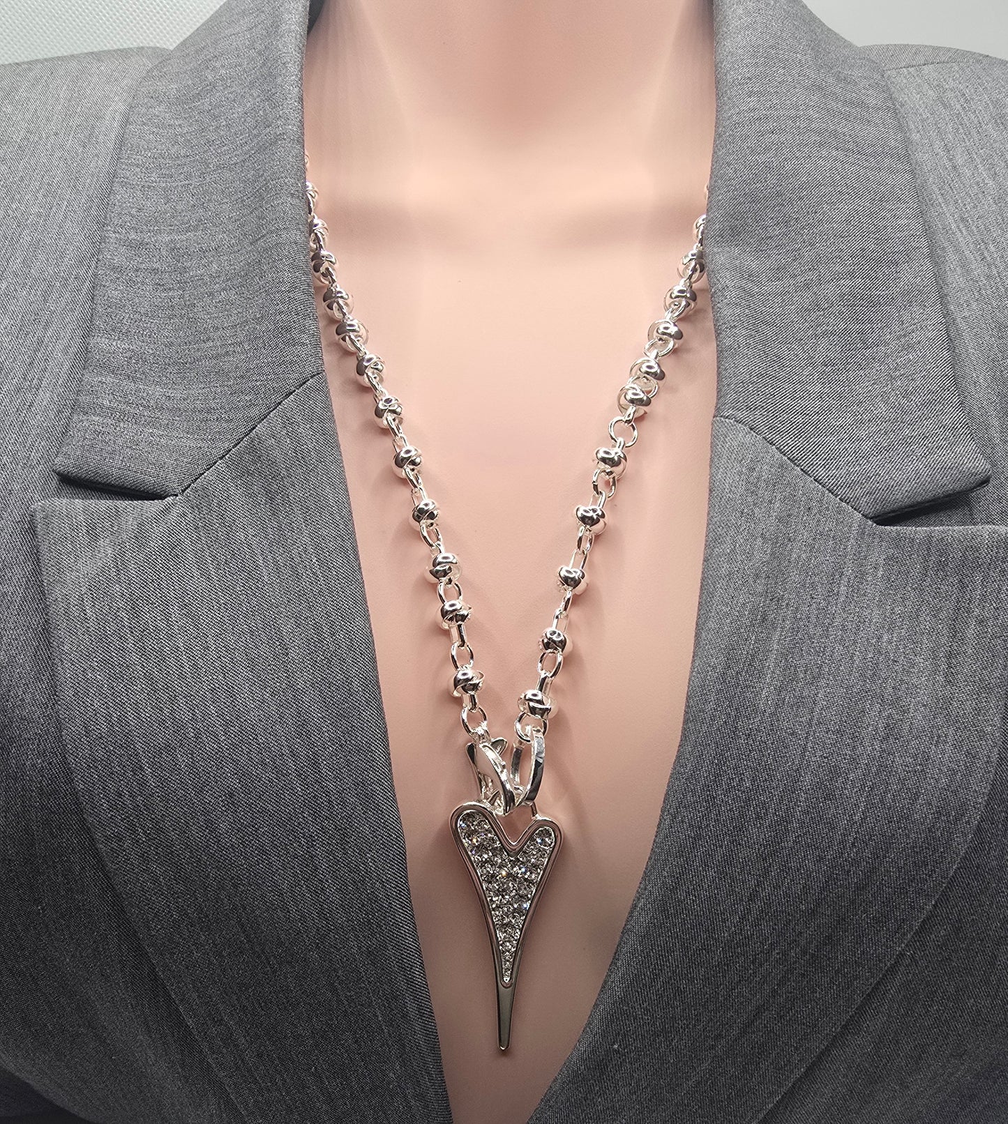SILVER 70CM LONG KNOTTED CHAIN NECKLACE*