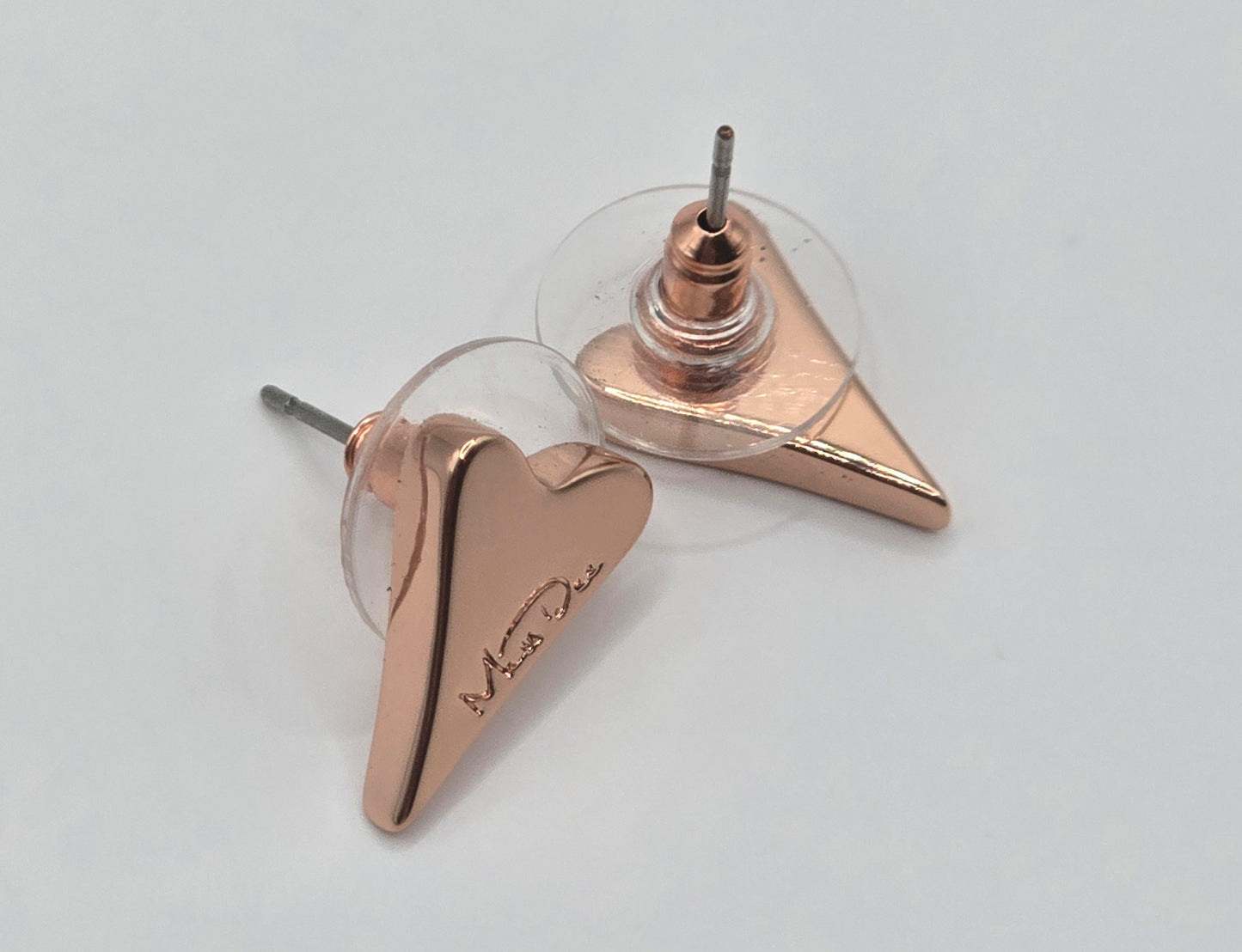 Rose Gold Solid  Brand Logo Heart Earrings (Alcis)*