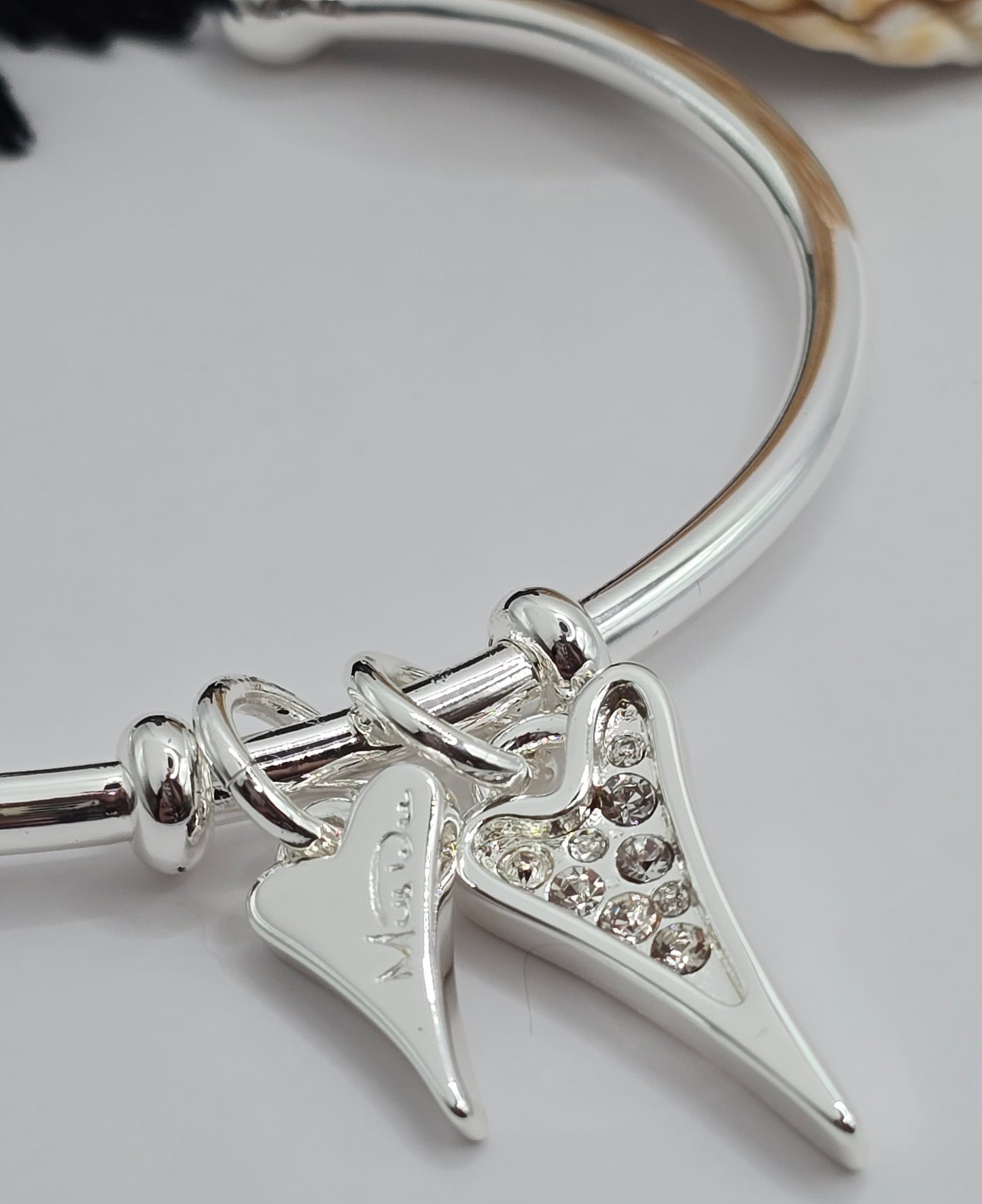 SILVER DIAMANTE/SOLID LOGO HEART BANGLE*