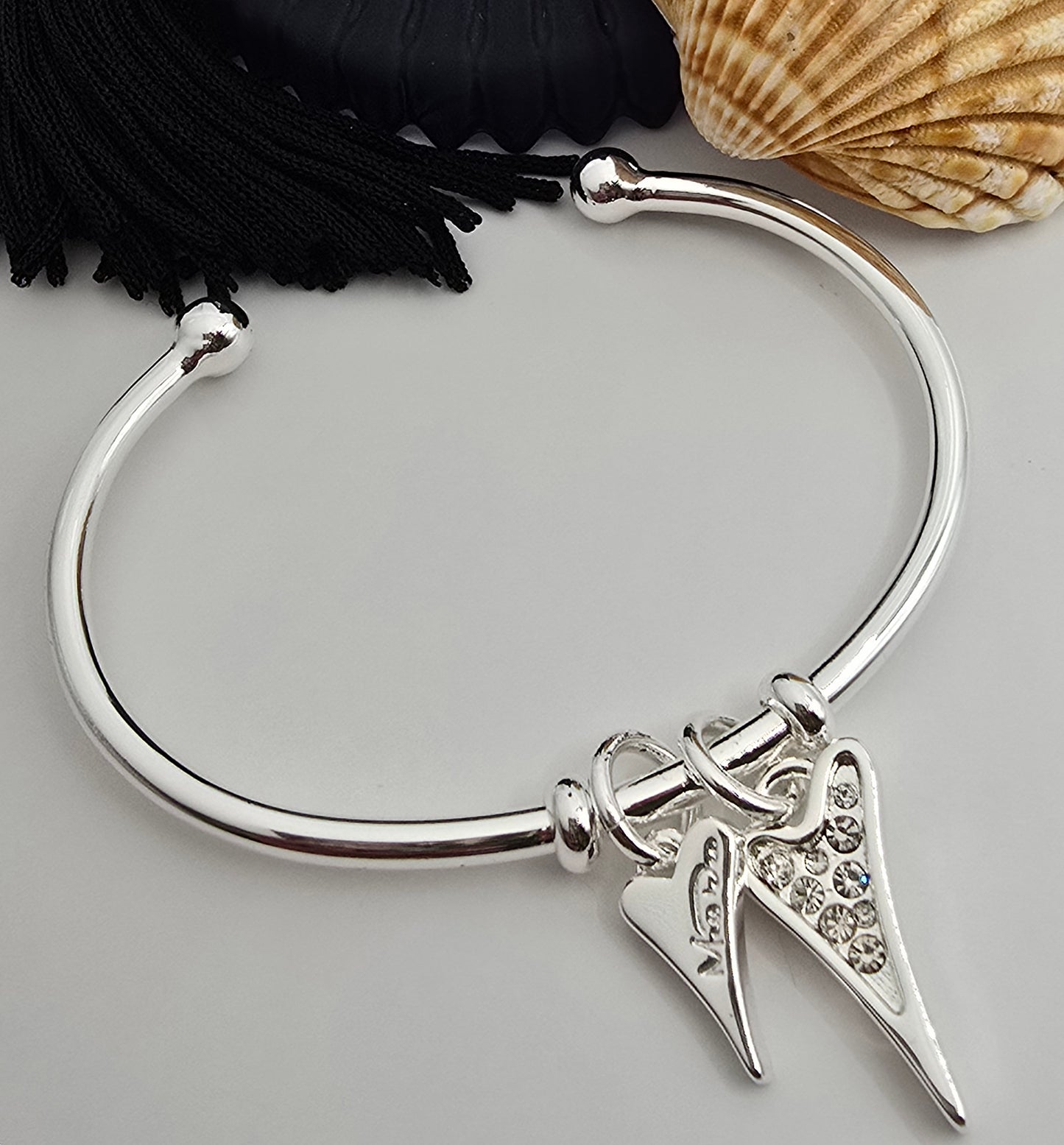 SILVER DIAMANTE/SOLID LOGO HEART BANGLE*