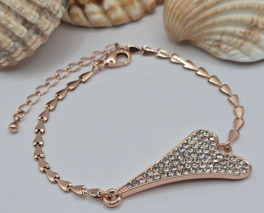 ROSE GOLD DIAMANTE HEART BRACELET *