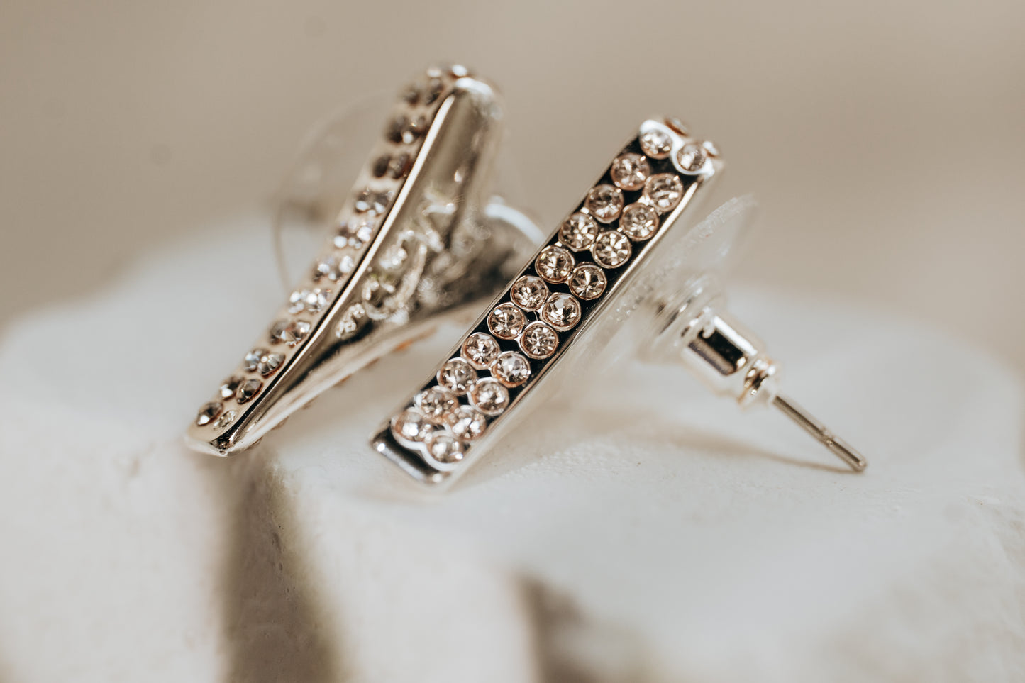 SILVER SMALL CZ HEART EARRINGS*