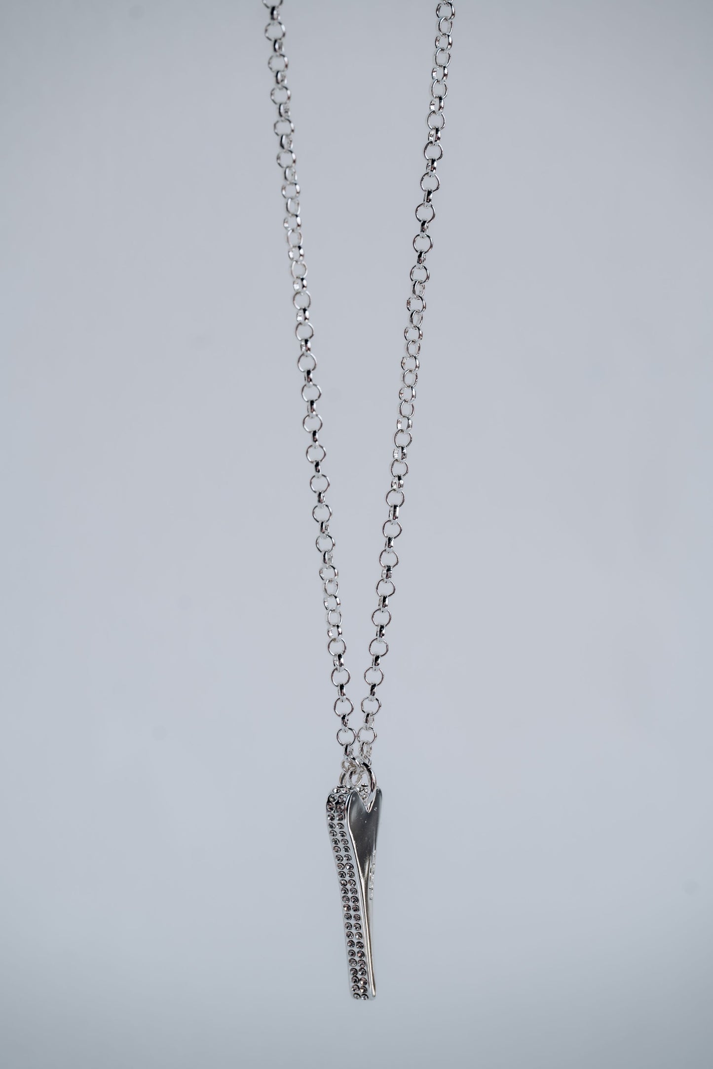 SILVER NECKLACE*