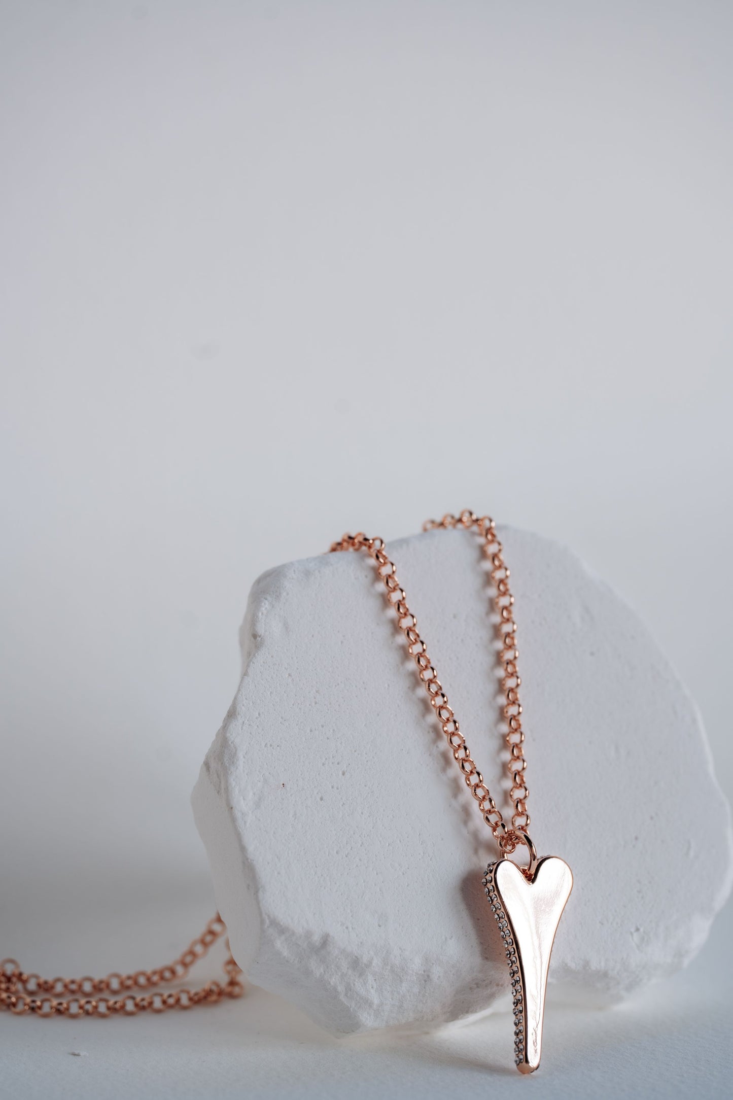 ROSE GOLD NECKLACE*