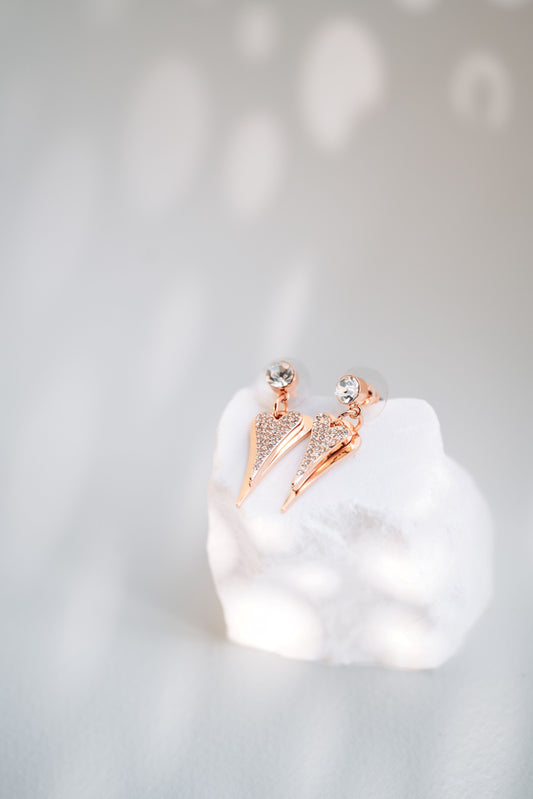 ROSE GOLD 2 SOLID & DIAMANTE HEARTS EARRINGS*