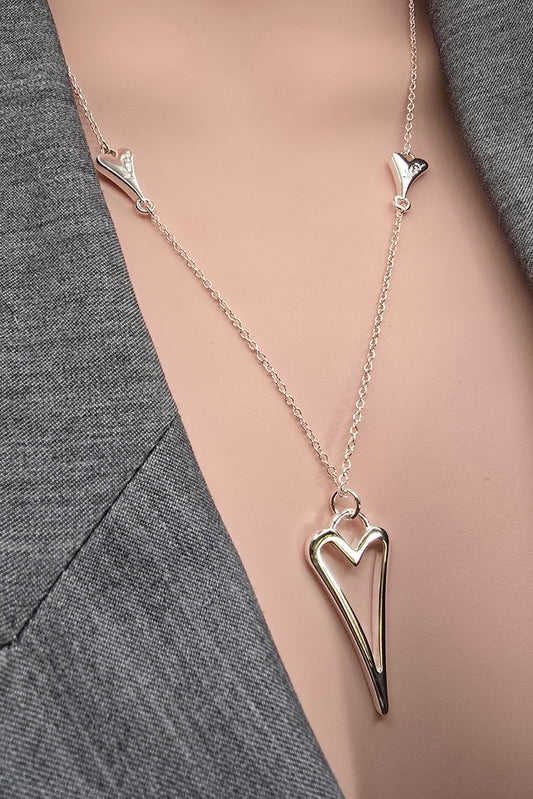 SILVER HOLLOW HEART NECKLACE*