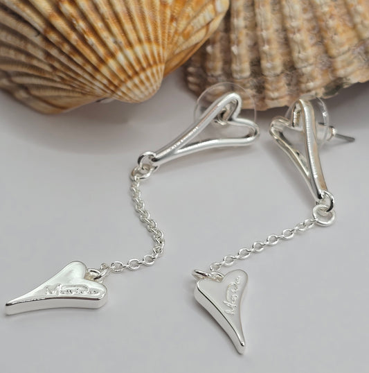 SILVER HOLLOW HEART EARRINGS*