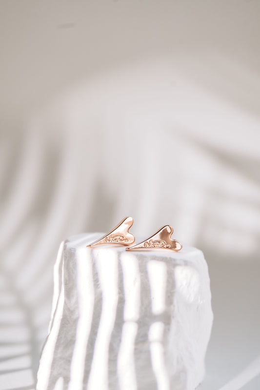 ROSE GOLD SOLID HEART STUDS EARRINGS*