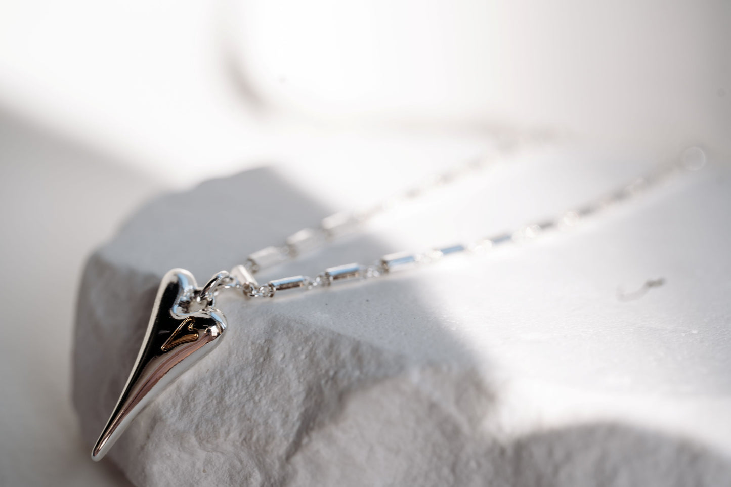 SILVER/YELLOW GOLD SOLID HEART NECKLACE *