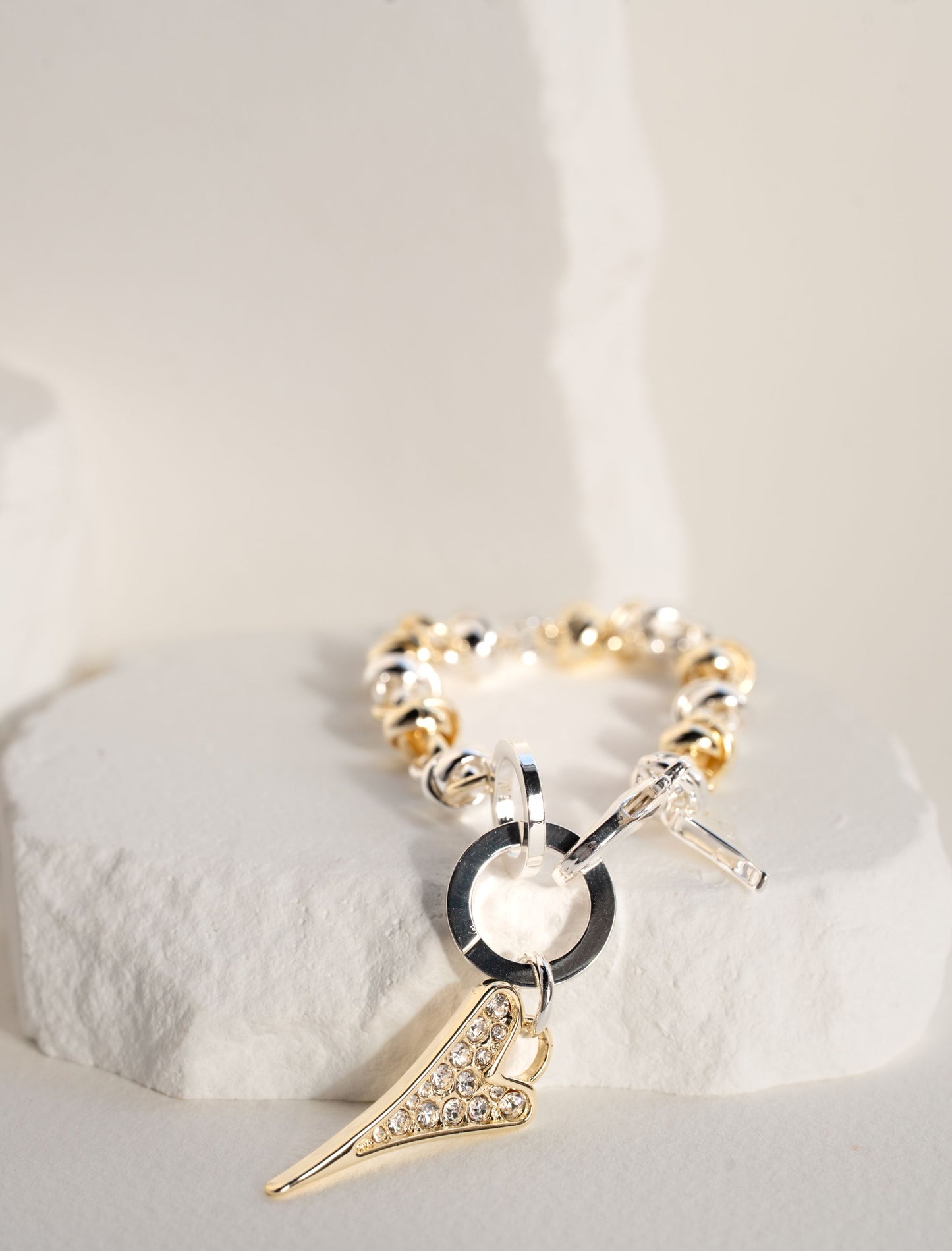Bracelet Silver/Yellow gold Knotted Chain & Diamante Heart