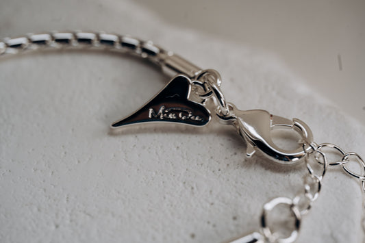 Bracelet Silver chain with Solid & Diamante Hearts*