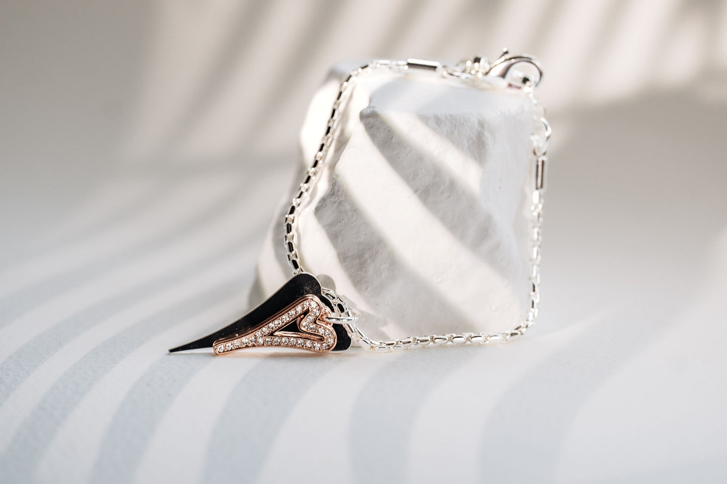 Silver/Rose gold Solid & Diamante hearts Necklace*