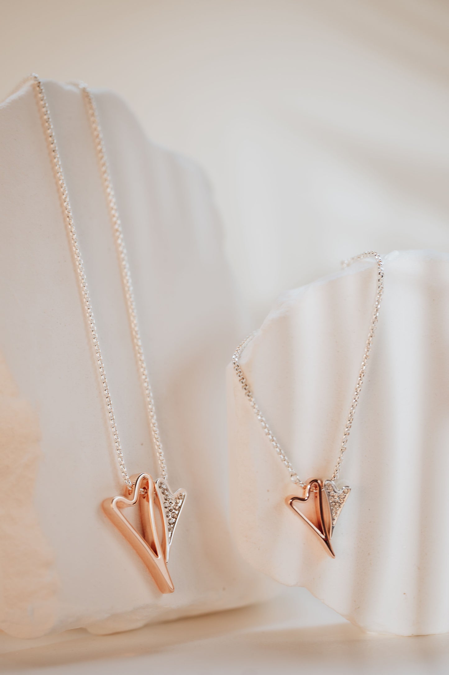 SILVER/ROSE GOLD DOUBLE HEART BRACELET *