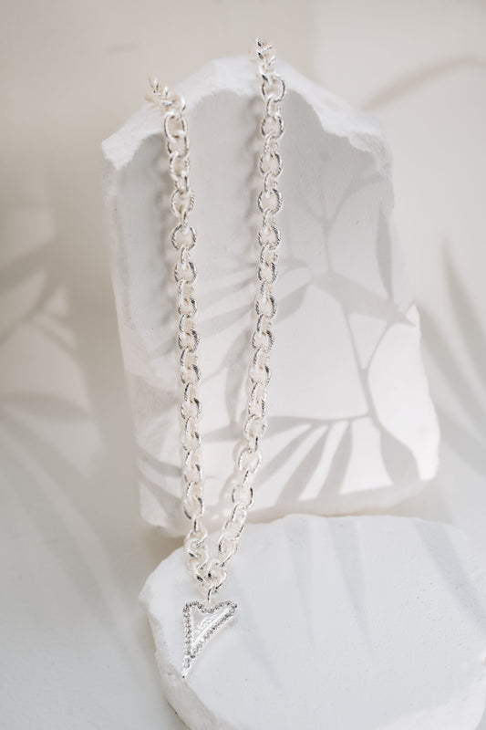 Necklace silver Textured links chain with Heart pendant