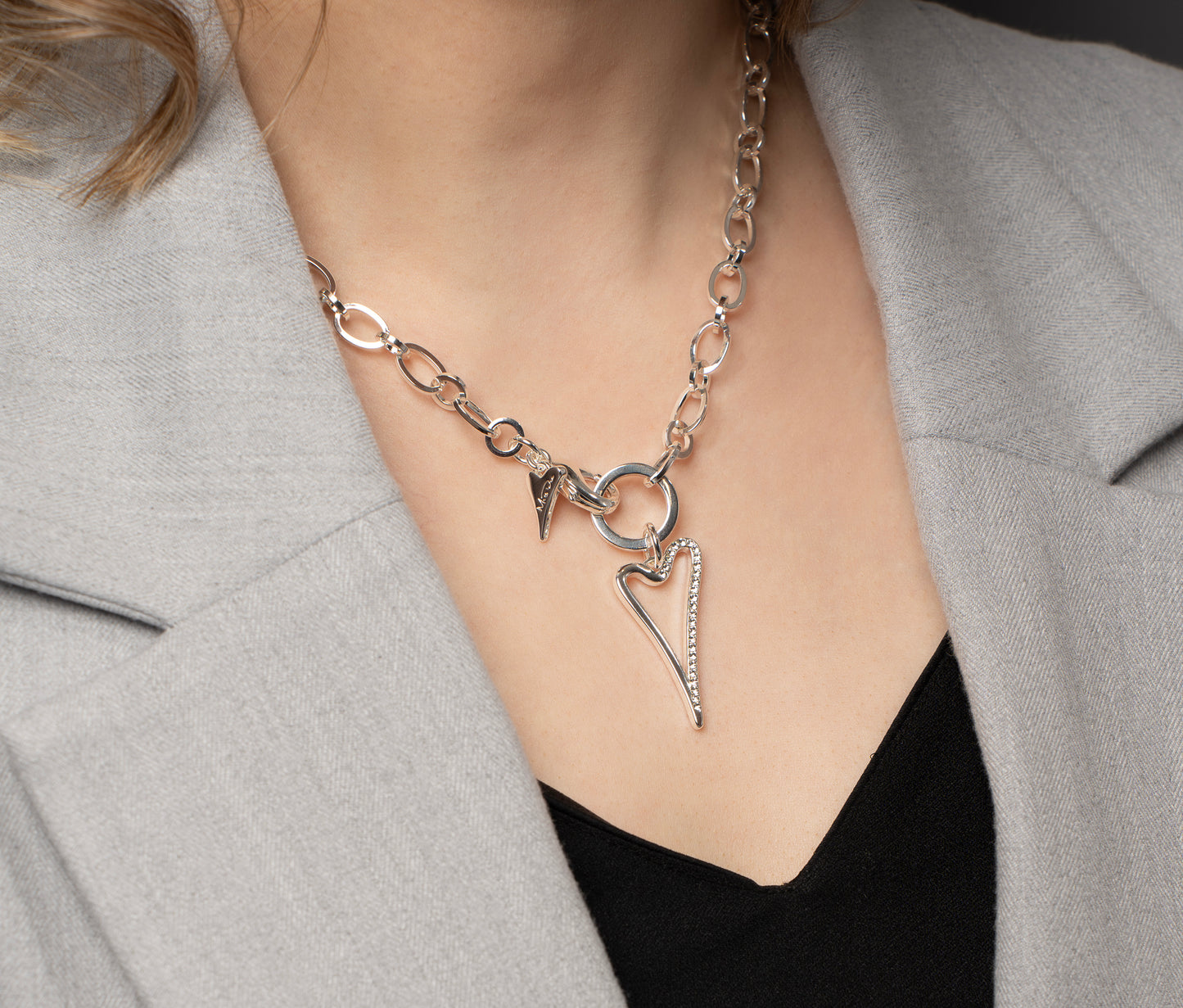 SILVER NECKLACE*