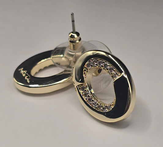 YELLOW GOLD EARRINGS*