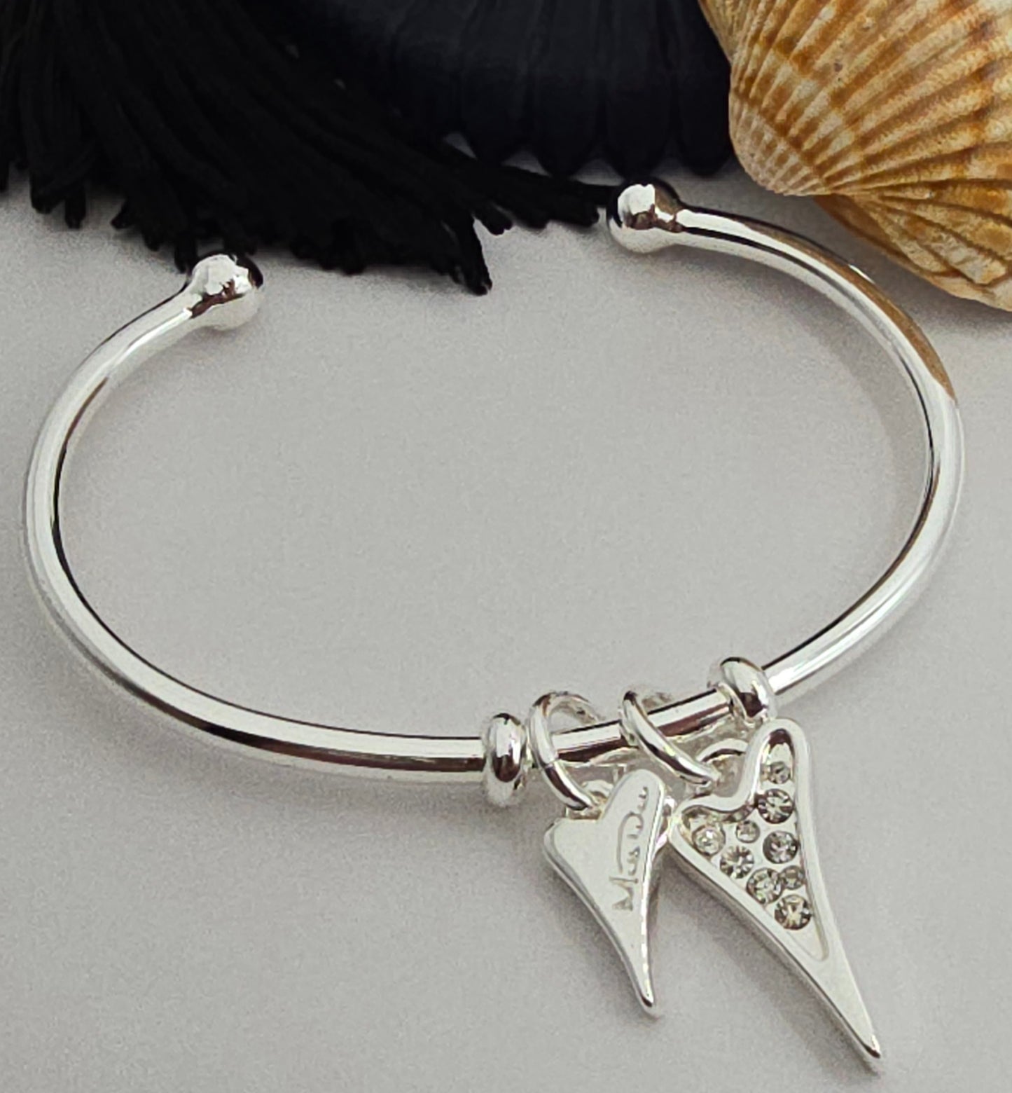 SILVER DIAMANTE/SOLID LOGO HEART BANGLE*